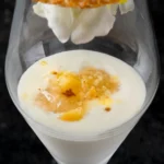 西欧料理サヴァカ様のお料理、
撮らせて頂きました！

もう一枚、別角度からのお写真です♪

ヨーグルトと洋梨のジュレと百花蜜のグラス、
オパリーヌのフイユ

上から順に様々な食感や味を楽しみ、
最後はさっぱりとした後味で、
こういうデザートを撮れるって
食いしん坊の私には幸せです♪

#サヴァカ
#西欧料理
#デザート
#菊川
#静岡グルメ
#ジビエ料理の店
#地産地消
#ワイングラス
#ヨーグルトと洋梨のジュレと百花蜜のグラス
#オパリーヌのフイユ
#地元グルメ
#美味しいお料理
#魅力を引き出す写真
#魅力満載のお料理
#お料理写真
#静岡県のフォトグラファー
#料理をアートに撮影
#デザート撮影